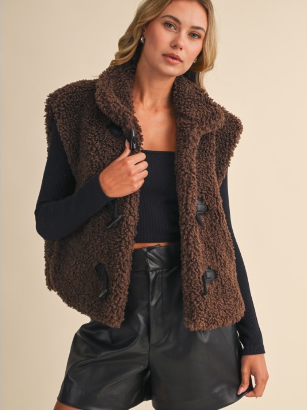🆕🤍BROWN TEDDY VEST